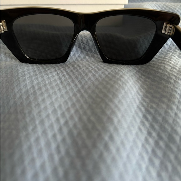 SOLD NWOT Celine Cat Eye Sunglasses - Picture 10 of 10